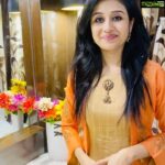 Paridhi Sharma Instagram – Paridhi Sharma on tribute song “Aapke Naam Desh Ka Salaam”
#tributesong #doctors #nurses #police #safaikaramchari #governmentofficial #mediapersons #volunteer #dilsesalaam #fighters #indianarmy🇮🇳 #india #lockdown2020 #actors