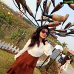 Paridhi Sharma Instagram - Some moments are captured for life time😁 #funtime #friends #Lavina #navita #longlive #myfamily #hubby #kishhu #relivingmychildhood #exoticlocation #laughter #happiness @tanmaisaksena