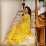 Paridhi Sharma Instagram – ॐ शुभं करोति कल्याणं आरोग्यं धनसंपदः ।
शत्रुबुद्धिविनाशाय दीपज्योतिनमोऽस्तु ते ॥

Jis tarah deep prajawalit kar ke hum andhakar se ujale ki aur jate hai,waise hi ishwar se hamari prathana hai ki hum sab ke jiwan ko bhi deep ke saman prajawalit kare,hume sukh,smiridhi aur aaj ke tarikh me sabse adhik awayshak achha swasth pradaan kare..Om Shanti
#deep #sakaraatmakta #shubh #jyot #coronakoharanahai #vandematram