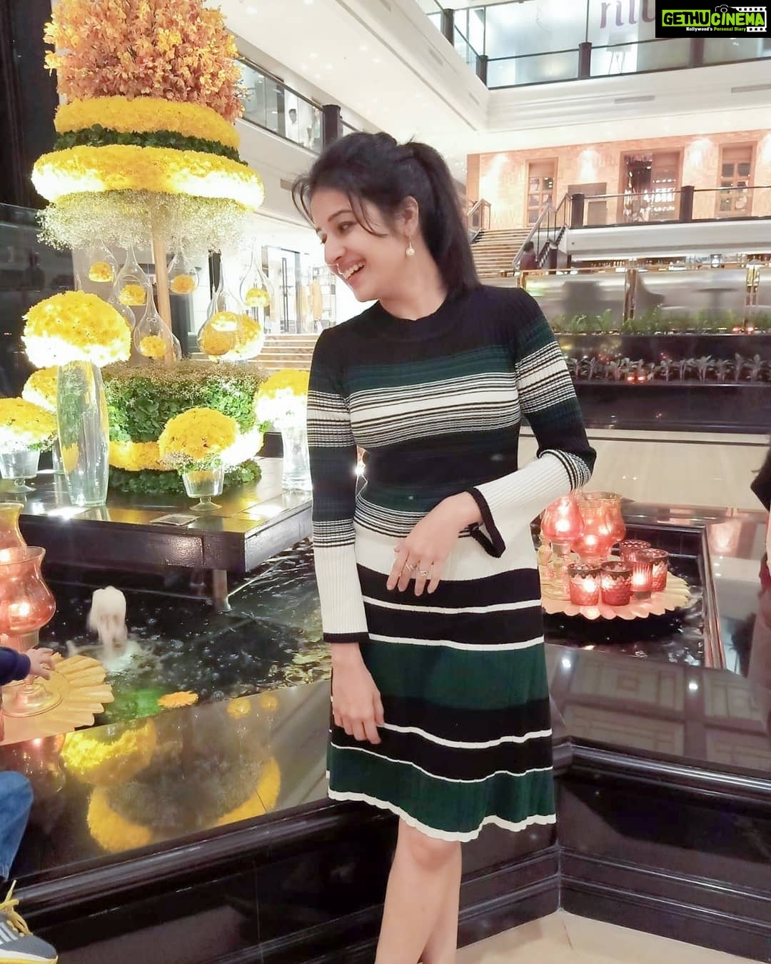 Paridhi Sharma Instagram - It's your inner reflection which makes the world beautiful😊 Happy Lohri😊 #lights #moments #capture #thoughts #flowers #actor #lohri #paridhisharma Photo credit @tanmaisaksena