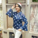 Paridhi Sharma Instagram - Merry Christmas 🎄 #Christmascelebration #fun #cake #dance #Santa #gifts #actor #paridhisharma