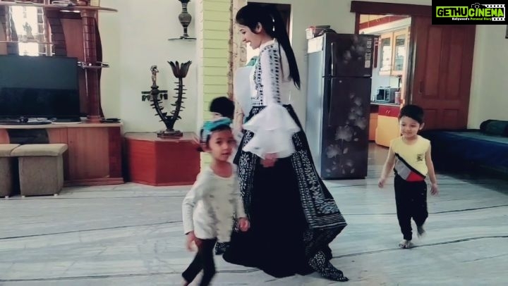 Paridhi Sharma Instagram - “The soul is healed by being with children.” #beingchild #playing #funandmasti #laughter #innocence #patialababes