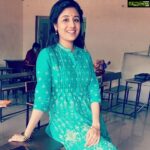 Paridhi Sharma Instagram - Hi Wish you all a very happy Eid😊 On the eve of Eid, I am coming up with a very cute short film name #MeethiEid on @zee5 The story imparts the value of helping others and celebrates the spirit of humanity Do watch it and share your comments with me 😊 #ZEE5KiEidi The link is https://www.zee5.com/videos/details/meethi-eid-short-film/0-0-57409 And you can direct watch the movie on the link http://bit.ly/MeethiEidZEE5 #EID #happyEid #meethiEid #zee5 #celebratingEid #shortfilm #newexperience #humanity #values #helpingothers #love #life