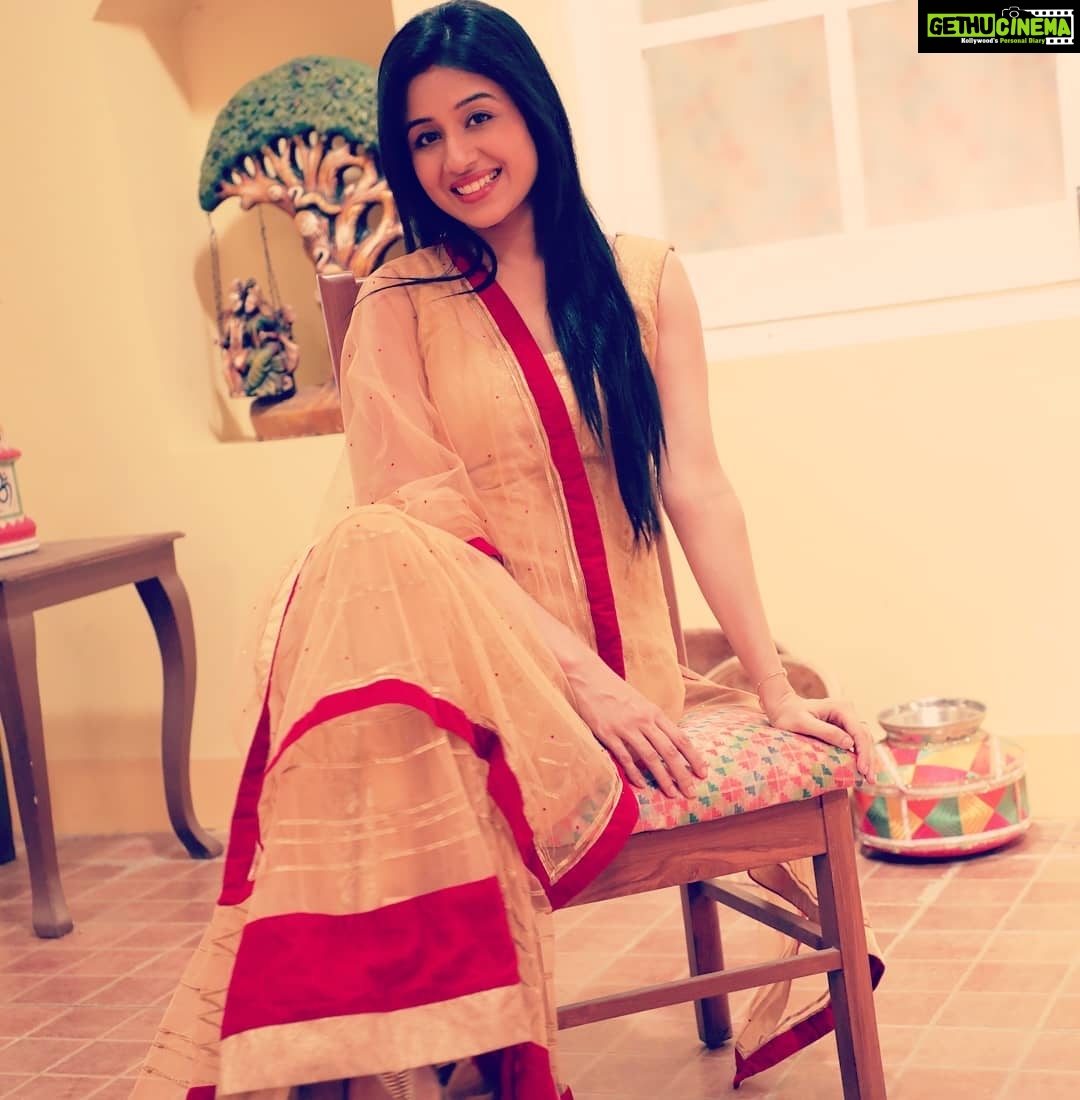 Paridhi Sharma Instagram - I'm very thankful to all my fans for their constant love and support.. #PatialaBabes #jodha