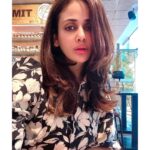 Parul Yadav Instagram - A selfie a day keeps the mind alive... 2-3 selfies in my case 😜 #ThursdayMood #SelfieThursday #ClickClick #ThursdayLove #BlackAndWhite #OpenHairstyle #WineTime #ASelfieADay #MorningPost #HappyHeart #HappyMe #ThursdayPost #ThursdayMotivation #TravelLifestyle #WineAndDine #GratefulHeart #BlessedToBeHere #HappyMoments #ThrowbackThursday #SandalwoodAdda #Sandal_official #NammaBengaluru #NammaKannada #NammaBangalore #NammaKarnataka #KannadaSandalwood #KannadaHeroine