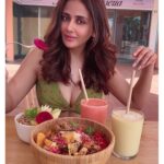 Parul Yadav Instagram - Those that sow the first seeds of a revolution.. those that take a stand against the wind.. those that dare to dream differently.. those are to who I doff my hat.. here is a fully vegan restaurant @buenavidavegan right on the beach at Adeje in the Canary Island of Tenerife.. what wonderful food and what a wonderful feeling! And P.S. they only serve cow's milk to calves!! As one should!!! #PYTravels #Tenerife #CanaryIsland #TuesdayTravels #TenerifeIsland #TenerifeFood #Buenavida #BuenavidaBeach #VeganMeals #VeganFoodLovers #VeganDiet #VeganBowl #VeganHealth #BuddhaBowl #NaturesCandy #EatYourFruits #EatYourFruitsAndVeggies #HealthyEatingHabits #HealthyFoody #TuesdayGrind #LifestyleGoals #SpainTravel #SpainFood #Sandal_official #SandalwoodAdda #KannadaActors #KannadaHeroine #NammaBangalore #NammaBengaluru #NammaKarnataka Adeje Tenerife