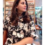 Parul Yadav Instagram - A selfie a day keeps the mind alive... 2-3 selfies in my case 😜 #ThursdayMood #SelfieThursday #ClickClick #ThursdayLove #BlackAndWhite #OpenHairstyle #WineTime #ASelfieADay #MorningPost #HappyHeart #HappyMe #ThursdayPost #ThursdayMotivation #TravelLifestyle #WineAndDine #GratefulHeart #BlessedToBeHere #HappyMoments #ThrowbackThursday #SandalwoodAdda #Sandal_official #NammaBengaluru #NammaKannada #NammaBangalore #NammaKarnataka #KannadaSandalwood #KannadaHeroine
