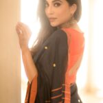 Parvatii Nair Instagram – Good day 🤗

✨

@camerasenthil @ivalinmabia @jeevithamakeupartistry