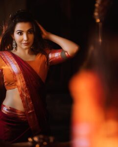Parvatii Nair Instagram - The desi vibe 💃🏻

✨
@praveen93 @paviiiee_08 @ivalinmabia