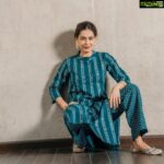 Payal Rohatgi Instagram - यहाँ पर बात करते हैं कि कैसे NDTV एक बहुत ही ज़्यादा वाहियात news outlet है जो जानबूझ के Palestine की कहानी बेचना चाहता है कि कैसे Palestine के ऊपर इज़रायल ने हमला पहले किया। Israel और Palestine के झगड़े में एक भारतीय महिला की मौत हुई और उस मौत को इज़रायल attack द्वारा heading देकर ना की Palestine द्वारा attack की heading देना जो असलियत में उसकी मौत का कारण था उसे छुपाकर NDTV ने फिर से एक ग़लत agenda फैलाने का प्रयास किया है। शर्म आनी चाहिए । #AlJazeera भी NDTV की तरह ग़लत ख़बरें फैलाता है और यहाँ का एक video देखा जहाँ पर एक guest ने खुले तौर से कहा है कि जेरूसलम को Quran में mention भी नहीं किया गया है उसके बावजूद Palestine Jerusalem चाहिए जो ग़लत बात है। #payalrohatgi