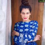 Payal Rohatgi Instagram - मुझे जानना है कि अगर एक लोकतंत्र में हम चाहते हैं कि लोकतंत्रता बनी रहे तो दोनों पक्षों को अपना पक्ष रखने का अधिकार है। Society भी लोकतंत्र का एक उदाहरण है जहाँ पर अगर society के committee वाले मेरे ऊपर कुछ आरोप लगा सकते हैं तो मुझे अपना पक्ष रखने का भी अधिकार है मगर जब मैं अपना पक्ष रखती हूँ तो society के secretary और बाक़ी committee members society का group छोड़ के भाग जाते हैं 🤣 ये दिखाता है कि ये लोगों की सोच ‘My Way Ya Highway’ वाली है जो सरासर ग़लत है। मैं इतना ही कहना चाहती हूँ कि मेरे को एक काग़ज़ मिला और उस कागज़ के अंदर Sundervan Epitome के committee वाले society का logo लगाकर पैसा माँगते है मगर कुछ भी लिखित रूप में बताया नहीं गया है तो अगर ऐसा ही कोई कागज़ ये लोग ढूंढ रहे थे इतने समय से तो वो मुझे मिल गया क्योंकि इसके अलावा ओर कोई कागज़ मुझे नहीं भेजा गया 🤣 #PayalRohatgi