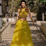 Payal Rohatgi Instagram - एक शब्द का प्रयोग मैंने किया कुतिया Safoora को बुलाने के लिए तो अगर वो शब्द ग़लत है तो मैं उस शब्द को वापस लेने के लिए तैयार हूँ, माफ़ी माँगने के लिए भी तैयार हूँ। मगर मैं चाहती हूँ की @diljitdosanjh भी माफ़ी माँगे क्योंकि उसने वो शब्द का प्रयोग किया था मुझे address करने के लिए kisaan आंदोलन के समय। क़ानून सबके लिए समान होना चाहिए ये कहना है कि Metropolitian Magistrate को। #PayalRohatgi