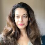 Payal Rohatgi Instagram - #DiljitDosanjh ने किसके साथ गाना किया 😉 जो कुत्ते वाले video से viral हुई 😈 Mera kutta kutta, Tumhara kutta Tommy 🤪 Diljit Dosanhj ke saath gaana kar baithi 😹😹 - Payal Rohatgi