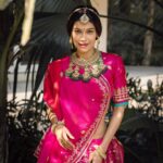 Payal Rohatgi Instagram - भारत के अंदर feminists बेचारे बेरोज़गार है और अपने रोज़गार के लिए सुर्ख़ीयों में आने के लिए वो उन लोगों को निशाना बनाते हैं जो मोदी जी का समर्थन करते हैं या फिर देश के हित में सोचने का प्रयास करते हैं। आपने तो देखा होगा दुनिया भर में ये कॉम Feminist कॉम काफ़ी प्रसिद्ध है जहाँ पर वो देश हित में कम सोचती है और देश के ख़िलाफ़ अजेंडे को ज़्यादा सपोर्ट करती है।#KamlaHarris जो US की vice president बनी है वो इन feminist की पोस्टर गर्ल है।उसकी भतीजी Meera Harris को Bharat ke kisaan आंदोलन में काफ़ी दिलचस्पी थी और उसका समर्थन दे रही थी। वो Meena हिंदू बन जाती है जब मोदीजी की fascism ke ऊपर उसको टिप्पणी देनी होती है वो fascism जिसमें Modi जी की Sarkar अनगिनत बार किसानों से बातचीत करने का प्रयास करती है परंतु यह feminists sanatana dharm के ख़िलाफ़ बोलते हैं जब उनको अपना feminism का angle दर्शाना होता है 😜 भारत के अंदर एक नई feminist पैदा हुई है जिसका नाम है न #NaazPatel जिसको Myntra के logo ke अंदर एक नंगी औरत का शरीर दिखाई देता है 🙀 ऐसे feminist को दूर भगाने ke लिए Myntra वालों ने फटाफट अपना poster ही change कर दिया क्योंकि किसके पास समय नहीं है बेरोज़गार के मुँह लगने के लिए🤪 दूसरी feminist अब मेरी नज़र में आयी है क्यूंकि बिचारी ने काफ़ी महीनों से मुझे निशाना बनाने के लिए मेहनत करी है। उसका नाम है lehar sethi जिसको मेरे suspended Twitter account ke कुछ tweet से दिक़्क़त है 🤔 आज भी minority का ऐंगल लाकर उन tweets के आधार पर मुझे गिरफ़्तार करने का प्रयास कर रही है। Delhi police शायद FIR दर्ज कर चुकी है क्योंकि ऐसी news मैंने पढ़ी है परंतु इसके ऊपर जवाब मेरे वकील देंगे जब भी हमारे pass काग़ज़ आएंगे । परंतु इतना ही कहना है कि मैंने बात करी थी Safoora Zagar ke प्रेगनेंसी ke ऊपर क्योंकि उसका प्रेगनेंसी एक victim card की तरह खेला जा रहा था जब उसे गिरफ़्तार किया गया था CAA ke नाम पर delhi जलाने ke पीछे। मुझे तो बस इतना ही कहना है कि मैं ख़ुश हूँ कि मैं बेरोज़गार feminists ओर trolls को रोज़गार देती हूँ जो बेचारे मेरे नाम से अपनी rozi roti चला लेते हैं परंतु दया आती है इनके ऊपर कि ये कब तक अपना minority ऐंगल चला पाएंगे social media ke ज़माने में क्योंकि इनका दोगलापन सबके सामने धीरे धीरे आता जाएगा। ये लोगों का agenda है abhi par आक्रमण करके ये विचारधारा फैलाने का कि मैं नफ़रत फैलाते हूँ jo ज़रूर आने wale samay में इनके मुँह पर तमाचा की तरह पड़ेगा 🙏 #PayalRohatgi