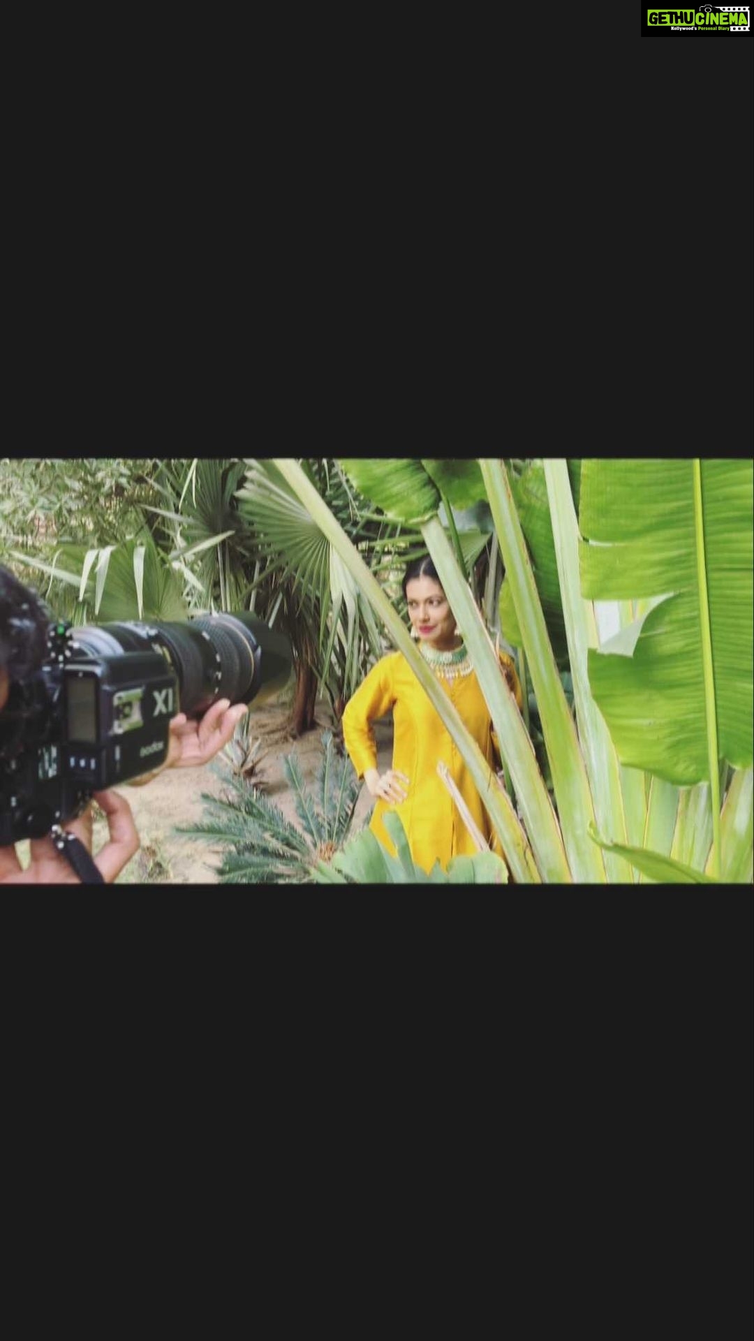 Payal Rohatgi Instagram - When U learn how much U are worth U will stop giving people discount......- Payal Rohatgi #payalrohatgi #vocalforlocal