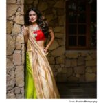 Payal Rohatgi Instagram – आज में बात करना चाहती हूँ उन महिलाओं के बारे में जिनको मैंने निशाना बनाया था Sushant Singh Rajput के निधन के बाद क्योंकि उन महिलाओं का संबंध था Sushant Singh के साथ और उनके निधन के बाद इतनी सारी जो कहानियाँ बाहर आ रही थी उन कहानियों की सच्चाई जानने के लिए ये महिलाओं ने आवाज़ नहीं उठायी शुरुआत में इसलिए उनको मैंने निशाना बनाया है क्योंकि SSR ke निधन से मैं काफ़ी दुखी थी। 

अब बात करते हैं पहली महिला #KritiSanon जो आज की तारीख़ में Wardha Nadiadwala की फ़िल्म कर रही है वो Wardha जो ज़्यादातर Jackaline Fernandes ke साथ काम करती है आज की तारीख़ में इसके साथ कर रही है #BachchanPandey में जिसके hero BJP के चहेते #AkshayKumar है तो अच्छी बात है इस औरत को काम मिल रहा है जो औरत एक समय Sushant के साथ रिश्ता रखती थी मगर ये भी नहीं जानती थी या न जानते हुए बहुत कुछ जानती थी कि कैसे bollywood उसके साथ ग़लत कर रहा है। सुनने में तो ये भी आया था Akshay Kumar Sushant की फ़िल्में कर रहा है वो ही Akshay Kumar आज इस सुशांत की दोस्त के साथ काम कर रहा है। 

दूसरी महिला है #RakulPreet इसे मैं नहीं जानती थी क्योंकि दक्षिण भारत की फ़िल्में में नहीं देखती हूँ।इसे मैं तब जानने लगी जब #RiyaChakraborty सुर्ख़ीयों में आयी सुशांत के निधन के बाद वो Riya जो उस samay एक जाना माना नाम नहीं थी मगर अब media trial ने बिचारी को प्रसिद्ध कर दिया है पुरे भारत में😂 Rakul अब Ajay Devgan प्रोडक्शंस ke अंदर Amitabh जी ke साथ kaam कर रही है jo अच्छी बात है क्योंकि सबको अपने कर्मों ke अनुसार फल मिलता है मगर ये औरतें sushant को जानती थी ऐसा वो दावा करती थी और वो sushant को नहीं बचा पाई। 
#Repost @theapemanstudio with @get_repost
・・・
This is to the day we got approached by team @payalrohatgi and we instantly said yes. We were super sure our experience with her will be as fabulous as her. And this is our first ever collaboration per se and also the first with a Bollywood actress. So happy to share Ahmedabad roots with this gorg beauty.
.

A huge applause to @thefictiongirl for managing the shoot, sourcing designs and styling them on floor.
.
.
Pat on the back to @variationsbydixa for designing the classy costumes and @valinestylin_mua for being there as  makeup and hair artist.

Incredible hospitality to our fave heritage house @mani_mansion. #payalrohatgi