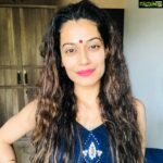 Payal Rohatgi Instagram - आज हम बात करते हैं क्या कैसे Bharath का एक पढ़ा लिखा vakil दो लड़कियों को target कर रहा है और उन के ऊपर इल्ज़ाम लगा रहा है कि वो Bharath ke अंदर धर्म के आधार पर नफ़रत फेलाते हैं उनके social media posts द्वारा मगर वो ख़ुद धर्म का इस्तेमाल कर रहा है न्यूज़ में आने के लिए। आज हम बात करते हैं एक वकील Kashif Ali Deshmukh की जो Kangana के ऊपर case दर्ज करके सोच रहा था कि वो news में आएगा जिस तरह से उसने मुझ par case दर्ज किया social media platforms पर अपने विचार रखने के लिए।उसने Kangana के Twitter account को target किया और वो मेरे Instagram account को target कर रहा है एक साल से। Maharashtra Government ने Mumbai Highcourt को बोला कि कैसे Kangana का Twitter account suspend करना सही नहीं था क्योंकि ये जो petition थी Kashif Khan की बहूत अस्पष्ट थी इसलिए उसे ख़ारिज कर देना चाहिए। उसी प्रकार Dindoshi sessionscourt ने Metropolitan Magistrate, Railway mobile court, Andheri की judgement को बरकरार रखा जहाँ पर ये vakil मेरे Instagram par मेरे विचार जो Zara Wasim के bollywood छोड़ने ke बाद व्यक्त किये गए थे उसपार case दर्ज kiya था। ये वो ही vakil है jo एक TV कलाकार Karan Oberoi के ऊपर नक़ली बलात्कार का इल्ज़ाम लगाने wali औरत का case लड़ रहा था और उस औरत ke case को ख़बरों में लाने ke लिए उसने उस औरत पर ख़ुद ही attack करवाया VICTIM card खेलने ke लिए।ऐसे लोग Bharat के अंदर अपने dharm के नवाब के पीछे जान बूझकर हिंदू औरतों को बदनाम करते हैं जो अपनी सोच में समानता रखती है और सभी भारतीय लोगों के लिए सही चाहती है और महत्वपूर्ण मुद्दों par अपनी rai रखकर Bharath ke अंदर jo Bharath ke ख़िलाफ़ साजिशें है उनको एक्सपोज karti है कि। आज इतना ही कहना है #सत्यमेवजयते🙏 सच की हर दम जीत होगी और ये कहकर भारत के न्यायालय को मेरा धन्यवाद 🙏 #payalrohatgi