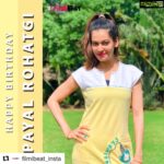 Payal Rohatgi Instagram - संग्राम जी की सोच कि हम क्या कर सकते है अपने इस देश के लिए ? यह सोच का समर्थन मैं भी करती हूँ और हर वक्त सोचती हूँ कि मैं क्या कर सकती हूँ भारत के लिए। साथ में मैं अपने धर्म के लिए भी सोचती हूँ मगर मेरा मेरे धर्म के लिए सोचना मुझे communal नहीं बनता। बहुत लोग मेरे को यह कहना चाहते हैं कि मैं communal हूँ क्यूँकि मैं अपने धर्म कि अच्छाई बाहर रखती हूँ शायद वो ही लोग हैं जो आज की तारिक में किसानो के नाम से आतंक कर रहे हैं Delhi-Haryana border पर??? क्यूँकि जो लोग अपने आप को किसान बोलकर आतंक कर रहे हैं Agri Reforms के ख़िलाफ़ वो असल में आतंकवादी हैं और राजनीति कर रहे हैं किसानो की आड़ में। यह Farmers के लिए जो क़ानून लाया गया है उससे किसानों को अपना फसल भारत के किसी भी कोने में आसानी के बेचने मेंमदद करेगा और उन्हें उसका सही भाव (पैसा) भी दिलाएगा।तो यह reform कैसे किसानो के ख़िलाफ़ है ??? यह तो किसानों के हित का क़ानून है। अब कोई Punjabi actor #DeepSidhu इस protest का चेहरा बना और उसके साथ subscribers बढ़ाने के लिए Interview किया Barkha Dutt ने अपने YouTube के लिए। मगर उसके Interview में Deep ने अपने आप को #Bhindrawala का fan बताया जो Khalistan कि माँग रखता था। यह Bhindrawala कि मौत के बाद इसके समर्थकों ने Indira Gandhi की हत्या की। और यही कहना है seculars को कि अगर वो bhindarawale को आतंकवादी मानते हैं क्यूँकि वो एक अलग देश कि माँग रखता था तो फिर Jinnah भी आतंकवादी था क्यूँकि उसके अलग देश की माँग मासूम लोगों के खून से पूरी की गयी। Seculars of Bharat, आप का narrative कि मेरे subscribers गिर रहे हैं क्यूँकि मैं नफ़रत फेला रही हूँ एक नक़ली narrative है। उसी तरह जिस तरह तुम आतंकवादी को किसान कह रहे हो। मगर इन seculars को कोई Jaichand भाजपा से मदद कर रहा होगा क्यूँकि अगर officially OTT platforms को केंद्रीय सरकार अब control करेगी तो unofficially तो social media को शायद बहुत समय से कर रही होगी 😂😂😉 बस यह है कि शक्तिशाली सरकार में कोई jaichand मेरे पीछे पड़ा है 😜😜 मुझे communal साबित करना चाहता है मेरे followers और subscribers गिराकर के narrative बेचकर।शायद वो secular का चमचा है 😹 मगर नाम जानना है 😉😉😉 क्यूँकि जब से मैंने #UddhavThackeray के ख़िलाफ़ रची साज़िश में उनके बेटे #AdityaThackeray को निशाना बनाकर कोई party के ड्रामे को support नहीं किया तब से भाजपा का कोई बंदा मेरे ख़िलाफ़ यह social media पर कर रहा है। #payalrohatgi