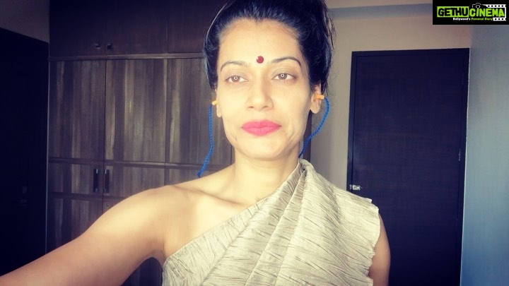 Payal Rohatgi Instagram - #saalmubarak 🙏 @bodhitreejaipur_official #payalrohatgi