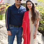 Payal Rohatgi Instagram - #ArnabGoswami को Taloga jail के ज़ाया गया क्यूँकि उसने अपने फ़ोन का इस्तेमाल किया जब वो Alibaug में थे ??? यह कौनसा logic है कि आप उसे Dawood gang वाले jail में ले जाए ??? ऐसा क्या गुनाह कर दिया Arnab ने ?? ख़ाली justice की माँग की थी सुशांत और दिशा के लिए। इतना बड़ा जुर्म है क्या था यह कि आप उसे ऐसे arrest करे दो साल पुराना case खोलकर जो आप कर सकते हैं अगर आप के पास सबूत हैं मगर ऐसे आतंकवादी की तरह नहीं। Arnab कह रहा है कि उसे वकील के साथ बात नहीं करणे दिया जा रहा है और उसे अपनी ज़िंदगी का डर है। यह कहाँ का लोकतंत्र है कि एक पत्रकार के साथ ऐसा हो ??? मोदी जी आप कुछ करेंगे ???? ऐसे आपके समर्थकों के साथ यह जो हो रहा है भारत में यह बहुत ग़लत है। अगर अर्नब को कुछ होगा तो हम माफ़ नहीं करेंगे 🙏 #payalrohatgi @krishaclothing @hilltonehotel Hotel Hilltone