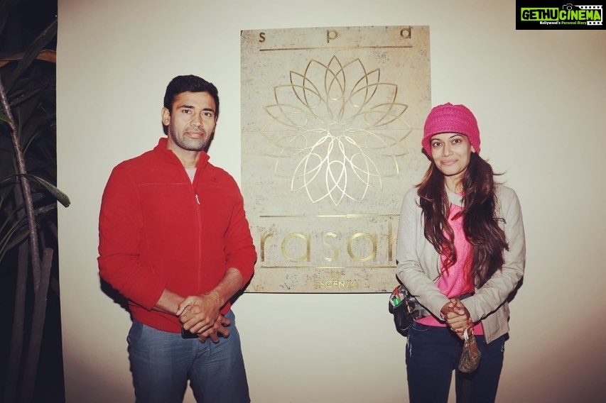Payal Rohatgi Instagram - Thanks for the nice hospitality 🙏 Good property @hilltonehotel #MountAbu #payalrohatgi #sangramsingh Hotel Hilltone