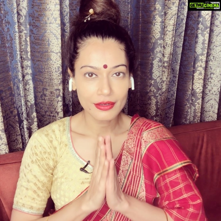 Payal Rohatgi Instagram - Nehru नामक प्रजाति 🙄 - Payal Rohatgi
