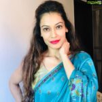 Payal Rohatgi Instagram - आज हम यह सवाल कर रहे हैं की अभी तक सुशांत की मौत पर CBI का कोई official बयान नहीं आया।यह बहुत ग़लत है क्यूँकि हमें अभी तक कोई जवाब नहीं दिया गया। सुशांत के social media को target किया गया था उनकी मौत के बाद और यह मैंने अपनी आँखों से देखा था इसलिए जब Sangram के post delete हुए सुशांत के Instagram profile से तो मुझे यक़ीन हो गया। लेकिन अभी तक इसके ऊपर कोई information नहीं मिली कि कौन सुशांत के Instagram, Twitter, और Facebook के साथ छेड़ छाड़ कर रहा था ??? आज मेरे Instagram और YouTube पर attack किया जा रहा है subscribers को कम करके जब कि मैंने किसी paid pr को hire नहीं किया था। जो भी ड्रामा हो रहाहै इसके पीछे किसी ना किसिका हाथ है। हमें शर्म आती है कि भारत सरकार का कोई control नहीं social media पर।ख़ुद तो सारे वरिष्ठ नेता है सारे platforms पर, परन्तु देश के हित में आवाज़ उठाने वालों के accounts पर target पर चुप रहते हैं। मैं तो hypocrisy expose करूँगी मैं तो अपने विचार हर दम खुलकर रखती हूँ 🙏 #payalrohatgi