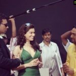 Payal Rohatgi Instagram – #KaranJohar ने कहा कि वो #KshitijPrasad को नहीं जानता जो NCB द्वारा पकड़ा गया।उन्होंने कहा कि वह एक छोटा सा temporary कर्मचारी था उनके production house में। अभी Karan Johar क्या अपने office में काम करने वालों को नहीं जानते ? क्या वो #HussainHaidry को जानते हैं जो उनकी फ़िल्मों का writer हैं और hinduphobic इंसान है ??? 

जो लोग कह रहे हैं कि Rhea के ख़िलाफ़ साज़िश करी जा रही है उन्हें कहना है कि #AsaramBabu के समर्थक भी यही मानते है कि उनके ख़िलाफ़ भी साज़िश हो रही है। सभी समर्थक andhbhakt होते हैं शायद 🤪 क्यूँकि #SaqibSaleem का video देखा Rhea के समर्थन में 🤔 कितना प्यार है बालीवुड के outsiders को Rhea से 😉 #payalrohatgi