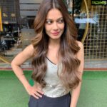 Payal Rohatgi Instagram - #PayalGhosh एक अभिनेत्री ने Producer/Director #AnuragKashyap के ऊपर sexual harassment का आरोप लगाया है। उन्होंने कहा है कि जब वो काम माँगने गयी थी Anurag के पास तब अनुराग ने उसके साथ ज़बर्दस्ती की थी और कहा था कि उसकी सारी launched actress Huma Qureshi, Richa Chadda, Mahi Gill यह सब ने उसके साथ यह सब किया है और इसलिए उन्हें काम दिया गया। यह खुलासे के ऊपर जाँच होनी चाहिए। #FayeDsouze करके एक पत्रकार है जो hinduphobia फेलाती है और उसने एक दिन पहले ही #AnuragKashyap का Interview किया बालीवुड के ऊपर और drugs के ऊपर। मगर शायद अब वो #PayalGhosh को पागल बोलेगी क्यूँकि उसे anurag के ऊपर लगाए हुए इल्ज़ाम नहीं accept करणे। काफ़ी शर्मनाक है इनका दोगलापण। देखते हैं कि इसके ऊपर जाँच होती है कि नहीं मगर मेरे अनुसार होनी चाहिए और अगर यह इल्ज़ाम सही हैं तो anurag kashyap को arrest करना चाहिए 🙏 #payalrohatgi