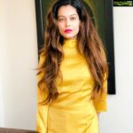 Payal Rohatgi Instagram - #VidyaBalan की फ़िल्म flop हो गयी तो अपने आप को relevant बनाने के चक्कर में यह अब pseudo feminist बन रही है Rhea का समर्थन करके।यह कह रही कि Rhea को FRAME करा जा रहा तो आप को जवाब दिया जा रहा है #MallikaSingh द्वारा जो आप जैसे jobless feminists को कहती हैं कि कैसे इन औरतों को परिवार कि चिंता तब नहीं हुई जब सुशांत पर नक़ली #MeToo के आरोप लगे और इनको सुशांत की mental health की कभी भी चिंता नहीं हुई जैसे अभी Rhea की हो रही है। Vidya अगर Rhea को FRAME किया जा रहा है तो prove करो court में जैसे तुम बाक़ी पुरुषों के ऊपर करती हो जिन्हें हम innocent कहते हैं। Innocent Until Proven Guilty यह जो dialogue है इन frustrated औरतों का उन्हें यह dialogue उन पुरुषों के लिए क्यूँ नहीं अनुचित लगता जिनके ऊपर नक़ली बलात्कार और molestation के आरोप लगाए जाते है ??? यहाँ पर तो एक मौत हुई और मौत भी एक talented पुरूष की और उस के पीछे के ज़िम्मेदार लोगों के interrogation पर आपको आपत्ति है ??? Disha के मौत के मौत के बाद सुशांत की mental health पर असर पड़ा उसका नाम उससे जोड़ने से।तब आप कहाँ थी ???? वो Dil Bechara की promotions करना भी नहीं चाहता था उस #MeToo के डर से। Rhea के भाई को drugs supply किया जाता है ऐसा drug peddler ने कहा जिसे arrest किया गया। साथ में Ashok Saraogi ने कहा जो Shruti Modi का वकील है कि बहनो को depression के बारे में पता था वो वकील में #ImitiazKhatri का नाम लिया है जो drugs supply करता है बालीवुड में। अब इस पर भी कोई टिप्पणी देना Vidya Aunty 🙏 Imtiaz Khatri के Dubai connections तो है यह हम जानते है। अब अगर CBI यह सबूत निकाल पाए तो सब अंदर जाएगे। रही बार सुशांत के fans ने उसके साथ फ़ोटो खिची थी जब वो Paris में थे और Rhea का jhoot electronic सबूत से पकड़ा जाता है। अब कोई सुशांत का FAN इस होटेल में जाकर वो फ़ोटो की तस्वीर ला दे जिसे देख सुशांत hallucinate करने लगा Rhea के मुताबिक़ तो Aunty एकदम पकड़ी जाएगी। Vikas Gupta जो एक channel के head है उन्होंने Rhea के ख़िलाफ़ बोलकर अच्छा किया क्यूँकि वो BiggBoss भी गए थे और यह stand मुझे उनका अच्छा लगा। Feminists अब media trial से आपत्ति है तो तब तुम कहाँ छुप्पी हुई थी जब पुरूष समाज पर media trial होता है उनका गुनाह साबित किए बिना ??? Asaram Bapu, Shiney Ahuja, Sarabjit Singh, SSR यह सब पर media trial हुआ जो काफ़ी हद तक damaging था इनके वजूद के लिए 🙏 #payalrohatgi @daama.mj