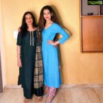 Payal Rohatgi Instagram - आज माताजी का जन्मदिन है। बड़ा अच्छा दिन है और आज CBI का फ़ैसला आया सुशांत के परिवार के हक़ में। भगवान के यहाँ देर हैं अंधेर नहीं 🙏 #payalrohatgi #जैश्रीराम 🙏 @monishapande @glasshopperindia #cbiforsushant