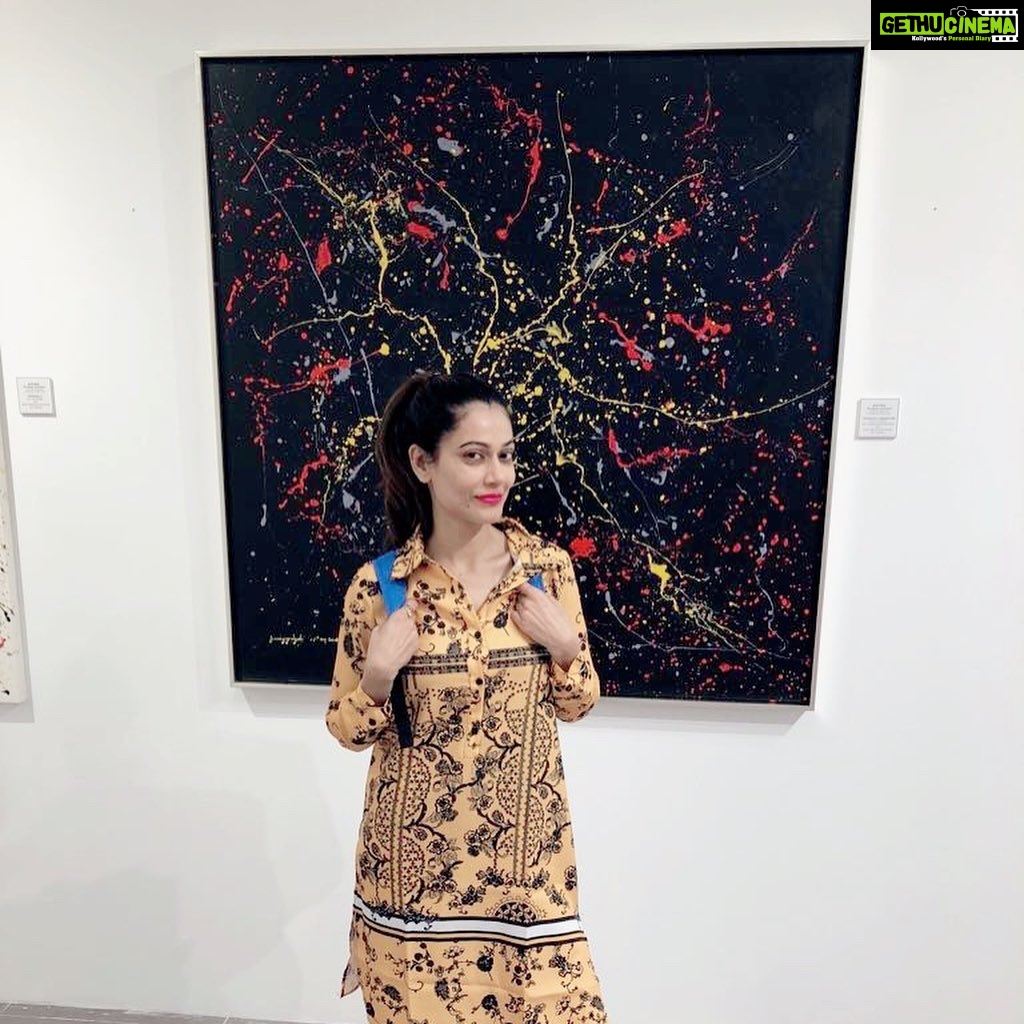 Payal Rohatgi Instagram - Ram Ram jiЁЯЩП The truth of #Kamasutra shows sexual liberation related with Sanatan Dharm. But modern #kutiyas who r product of #kama between their parents will never understand as they grew up in #convent schools where #Vedas and #Puranas were not taught ЁЯШб #ArrestSurleenKaur рдЬреЛ рдЕрдкрдиреЗ рдирд╛рдо рдХреЗ рд▓рд┐рдП рдФрд░ реи рдкреИрд╕реЗ рдХрдорд╛рдиреЗ рдХреЗ рд▓рд┐рдП #iskon рдХреЗ рднрдХреНрддреЛрдВ рдХрд╛ рдордЬрд╝рд╛рдХрд╝ рдЙрдард╛ рд░рд╣реА рд╣реИ рдЕрдкрдиреЗ рдХреЛрдИ реи рдХреЛрдбрд╝реА рдХреЗ рд╢реЛ рдореЗрдВред рдЬрд┐рд╕ рд╣рд┐рдиреНрджреБ рдХреЛ kamasutra рдХрд╛ рдЗрддрд┐рд╣рд╛рд╕ рдирд╣реАрдВ рдкрддрд╛ рд╡реЛ рдмреИрдардХреЗ рдЙрд╕реЗ porn рд╕реЗ compare рдХрд░ рд░рд╣реА рд╣реИред рдЬрд╛рд╣рд┐рд▓ рдФрд░рдд рдЬрд╛рд╣рд┐рд▓ рд╣реА рд░рд╣рддреА рд╣реИред western рдХрдкрдбрд╝реЗ рдкрд╣рдиреЗ рд╕реЗ рдЬрд╛рд╣рд┐рд▓ рдкрдВрддреА рдирд╣реАрдВ рдЬрд╛рддреАред Shemaroo рдХреЛ рдЙрд╕рдХреЗ рдЦрд╝рд┐рд▓рд╛рдлрд╝ legal action рд▓реЗрдирд╛ рдЪрд╛рд╣рд┐рдП рдФрд░ рдмрдВрдз рдХрд░рдирд╛ рдЪрд╛рд╣рд┐рдП рдРрд╕реЗ рд▓реЛрдЧреЛрдВ рдЬреЛ jail рдореЗрдВ ЁЯЩП