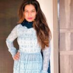 Payal Rohatgi Instagram - Neha Dhupia एक ऐसी Feminist है जिसका नक़ली चेहरा सब के सामने आ गया। Roadies के कोई show में उसने एक Male contestant को कहा ग़ुस्से से कि उसे कोई हक़ नहीं था अपनी girlfriend को थप्पड़ मारने का जो एक नहीं ५ लड़कों से साथ relation रख रही थी 🤪 अब #NehaDhupia से आप ओर क्या expect कर सकते गो क्यूँकि उस ने अपने पति से जब रिश्ता रखा तब वो किसी ओर लड़की के साथ relation में था 😉 तो Neha ने खुद अपनी ज़िंदगी में #cheating की है तो वो तो cheating की सही मानती होगी 😛 यह feminists की पता है क्या Sharia क़ानून में cheating करने वाले इंसान की सब के सामने कोढ़े पड़ते हैं ??? बिचारे यह Feminists सनातन धर्म की बुराई बताकर अपना घर चलाते है और फँस जाते हैं 👏👏 Sayema करके भी कोई Feminist है जो मुस्लिम है और radiomirchi के कोई show पर kaffir का मतलब समझा रही थी 🤨 donkey एक बार #JaishriRam तो बोल दे 😉 मज़ा आ जाएगा 🙏 #Repost @blackmirror_couture with @get_repost ・・・ What you want anything else now.... @payalrohatgi is in blackmirror now... . . #celebrity #outfits #outfitinspiration #outfit #outfitoftheday #designer #designeroutfit #weddingdress #outfitideas #traditionaloutfit #dresses👗
