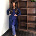 Payal Rohatgi Instagram - #NehaDhupiya ने एक letter release किया है अपने Social Media platforms पर यह कहकर कि trolls उसे और उसके परिवार को गाली दे रहे हैं 😂 वो भूल गयी कि उसका show सिर्फ़ गाली और मारपीट पर चलता है और शो के judges खुद हाथ उठाते हैं contestants के ऊपर ख़ासकर पुरुष contestants के ऊपर😡 Neha खुद बैठकर यह सब देखती है और ख़ुशी महसूस करती है जो आज हमें domestic violence के ऊपर lecture दे रही है 😂 नेहा ने अपनी बच्ची का angle भी use किया और कहा कि कैसे उसके बच्ची के SM account पर भी गालियाँ दी जा रही हैं तो मैं समझना चाहती हूँ कि आपकी #छोटी बच्ची अगर SM के comments पढ़ सकती है तो अपना मार पिट वाला show भी देख सकती है 😂😂😂 अपनी बेटी को अपना मारपिट वाला शो नहीं दिखाती Neha ???? 🤪 साथ में एक episode में यह एक lady को भाषण दे रही थी कि कैसे situation को अपने औरत होने की वजह से आप change कर सकते हो अपने फ़ायदे के लिए। ऐसी औरतें FAKE MOLESTATION या बलात्कार के आरोप भी लगाती हैं TRP के चक्कर में या निजी दुश्मनी निकालने के चक्कर में🙏 #payalrohatgi