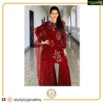 Payal Rohatgi Instagram - आज #PadmaAwards list भी release करी गयी है और उनमें कुछ नाम है उन भारतीय के जिन्हें पढ़कर मुझे अच्छा लगा क्यूँकि उन्होंने स्वार्थ बिना देश की सेवा की है जो सराहनीय है। परंतु कुछ नाम ऐसे हैं जिनसे मैं सहमति नहीं रखती।पहला नाम है #EktaKapoor का क्यूँकि यह औरत बहुत unethical है मेरे हिसाब से।मैंने #NachBaliye show किया था उसके साथ जहाँ उसने #RashmiDesai की टाँग टूटने का ड्रामा करवाया था अपनी team द्वारा क्यूँकि Rashmi को एक appearance के लिए भारत से बाहर जाना था। यह शो #BiggBoss के basis पर था और आप कोई भी contestant को झूट के आधार पर hotel से बाहर निकाल कर ऐसा unethical कार्य नहीं कर सकते थे बाक़ी contestants के साथ क्यूँकि आप show के producer थे।मगर #EktaKapoor ने ऐसा किया।इसके ईलावा उसने porn industry को भारत में promote किया एक pornstar को break देकर क्यूँकि उसे अपना business चलाना था।Porn भारत में ban है परंतु यह करणे से Ekta ने भी indirectly बलात्कार को बढ़ावा दिया क्यूँकि भारत के अंपड पुरुष porn के ग़ुलाम बने क्यूँकि pornstar को भारत में सम्मान दिया Ekta जैसे लोगों ने। दूसरा उदाहरण है #KaranJohar का जो professionally तो #Padamshri deserve करते थे परंतु वो एक Islamist के साथ काम करते हैं नामक #HusainHaidry जो खुलेआम देश के ख़िलाफ़ बोलता है यह सुनकर अच्छा नहीं लगा। तीसरा उदाहरण पाकिस्तानी muslim जो आज भारतीय नागरिकता रखता है उसका है क्यूँकि अगर वो भारत का सर्वोच्च पुरस्कार deserve करते हैं तो भारतीय खिलाड़ी #KDJadhav जिन्होंने भारत का पहला अलिम्पिक medal जीता था वो तो #BharatRatna deserve करते हैं। परंतु उन्हें अभी तक कोई भी सरकार ने #Padamshri भी नहीं दिया🙏 National Award ओर Padamshri यह सब awards में स्वार्थ कम और merit की आव्यशक्ता ज़्यादा 🙏 #Repost @studybyjanakhq with @get_repost @sangramsingh_wrestler & @payalrohatgi spotted in the city wearing #studybyjanakhq #bespokesuit & #womencouture On Sangram Singh - Bespoke Grey Check Suit with 2 tone lapel detailing & a crisp white printed shirt On Payal Rohatgi - Deep red Garara set accentuated with tonal detailing on short kurta & net dupatta Shop the look at #studybyjanak #southex #mensfashion #womenwear @vandymehra @mannoj.mehra