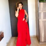 Payal Rohatgi Instagram - Nagaur, Rajasthan में एक गरीब इंसान ने ५०० रुपए की चोरी की शायद मगर उसके लिए media ने उसे Dalit आदमी के ऊपर अत्याचार की तरह promote किया और भाजपा के समर्थक ने उसे कांग्रिस को निशाना बनाने के लिए इस्तेमाल किया। परंतु इंसानियत सब भूल गए जहां एक गरीब भारतीय के private parts में petrol और screwdriver डाला गया😡 भारत के नेता वो मुस्लिम लोगों को भड़काते हैं उनमें से एक नाम #WarisPathan का है जो अपने भाषण में भारत के १५ क्रोर मुस्लिम लोगों को भड़का रहा है #azaadi के लिए १०० क्रोर हिन्दुओं से।यह वो आदमी है जो ShaheenBaug model का समर्थक है जहां छोटे बच्चों का use किया जाता है प्रधानमंत्री को गाली देने के लिए 🙏 साथ में Dalit नेता #DilipMandal #UditRaj #JigneshMevani सब शांत थे यह Nagaur घटना पर क्यूँकि यह एक कांग्रिस state में हुआ था। अगर यह घटना भाजपा के प्रदेश में होती तो सब मैदान में आ जाते 🙏 #payalrohatgi