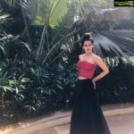 Payal Rohatgi Instagram - एक TV news channel का debate जिसमें Arnab Goswami जी host करते हैं उसमें एक बहुत ही ग़लत तरीक़े से menstruation के ऊपर एक incident को बताने की कोशिश की गयी थी जहाँ उसे एक Taboo की तरह Sanatan Dharm से जोड़कर दर्शाने का प्रयास किया गया। Bhuj के college में कुछ लड़कियों को strip करके बताने को बोला क्योंकि शायद उन्होंने मंदिर में sanitary napkins डाले या ख़ुद गयी जो menstruation में थी। सही incident नहीं पता परंतु TV news host उसे stripping incident करके महिला पर शोषण हो रहा है उसका प्रचार करणे लगा। महिला ओं को bathroom में search किया गया woman teachers द्वारा क्यूँकि वो college में यह लड़कियों ने कुछ ऐसा किया। Arnab ने इसे patriarchy का मुद्दा बना दिया जो आश्चर्य जनक लगा क्यूँकि menstruation एक taboo नहीं है सनातन धर्म में परंतु एक cleansing समय होता है जहाँ वो महिला देवी की तरह पवित्र होती है। Ayurveda के अनुसार ३ dosha होते हैं और यह bioenergies की वजह से एक मनुष्य अपने दिन के कार्य करता है। ३ dosha हैं vata, pita, kapha और menstruation kapha dosha में आती हैं जहाँ #ApanuVayu का प्रभाव नीचे की तरफ़ होता है। मंदिर में मूर्ति की energy भी वो menstruating औरत में transfer हो सकती है क्यूँकि वो औरत इतनी पवित्र होती है उस समय। एक दूसरी incident में Amravati के college में principal ने अपनी girl students को पढ़ाईं पर ध्यान देने के लिए कहा और अपने माँ-बाप पर विश्वास करणे के लिए। यह एक ज़बरन activity नहीं थी परंतु voluntary थी मगर Arnab ने इसे fascist कहकर promote किया जो मुझे ग़लत लगा। Arnab शायद सिर्फ़ Gujarat CM और Maharashtra CM तो निशाना बनाने के चक्कर में यह घटनाओं को patriarchy के नाम से promote करना चाहता है जो ग़लत था 🙏 #payalrohatgi