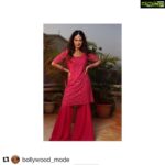 Payal Rohatgi Instagram - Swara Bhasker & Richa Chadha are maybe Rohingya Muslims who have been given Indian Citizenship so they are scared of #CAB 🙏 OR their ancestors must have been forcibly converted by Mughal invaders & they are under influence of the attacker. राम राम जी 🙏 Swara और Richa Legally Muslims of your favourite Taliban countries can apply for Indian citizenship but through LEGAL door NOT illegally 🤣 कितना पड़ाई की होगी इन dumb blondes ने 😂😂😂 #CitizenshipAmmendmentBill2019 #Repost @bollywood_mode with @get_repost ・・・ #payalrohatgi #bollywoodactress #bollywoodactor #bollywoodhotness #bollywoodhotness #bigboss #bigboss13 #danceplus5 #saraalikhan #saraalikhanpataudi #shilpashetty #raveenatandon #aliabhatt