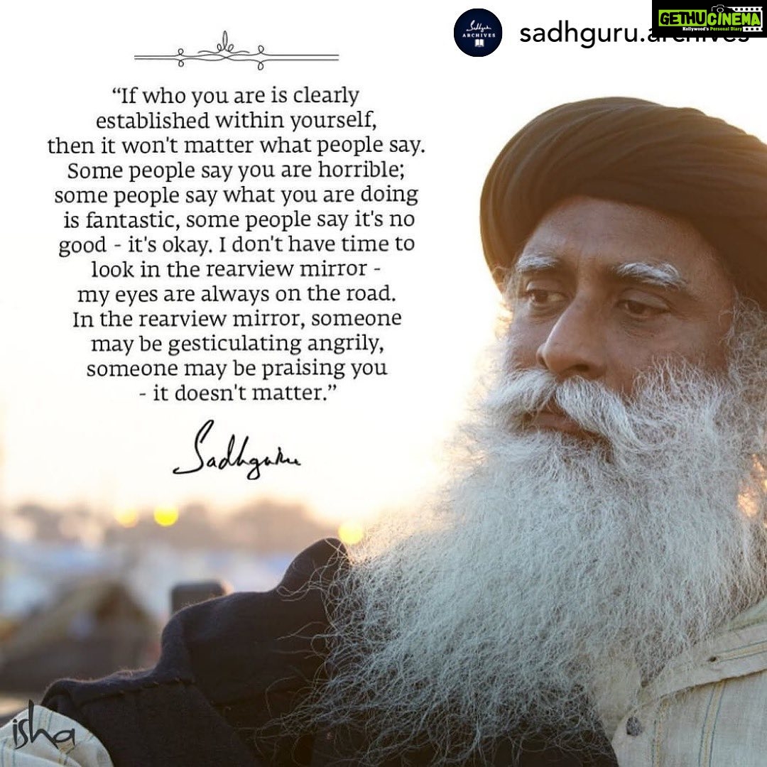 Payal Rohatgi Instagram - 🙏 #payalrohatgi Posted @withregram • @sadhguru.archives #repost @isha.uk.europe The source and basis of your experience is within you, #innerengineering. #Sadhguru #Life #Wisdom #InnerEngineering #Yoga #Meditation #Health #Spirituality #Wellness #Wellbeing #IshaFoundation #Quotes #Growth #Consciousness #Possibilities