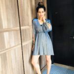 Payal Rohatgi Instagram - मैं यहाँ पर #JayaBachchan जी के statement के समर्थन में हु जो उन्होंने parliament मैं दिया Priyanka Reddy दुर्घटना के ऊपर। हमारे देश के अंदर बलात्कार के ऊपर राजनीति होती है और अगर दोषी एक समुदाय का है तो उस घटना को दबाने की कोशिश की जाती है।मैं हिंदू होने पर गर्व महसूस करती हु और इसलिए हिंदू बहनो और भाईओ पर होने वाले दुष्कर्म पर आवाज़ उठाती हु। रही बात congress की वहाँ का कोई नेता Adhir Rajan Chawdhary हमारे देश के आदरणीय प्रधान मंत्री को घुसपेट कहता है अभिव्यती की आज़ादी के अंदर और में Motilal Nehru की personal ज़िंदगी के एक writeup को पड़ नहीं सकती 🤣 यह है इनका दोगलापन 🙏