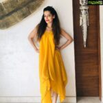 Payal Rohatgi Instagram - आज हम बात करेंगे कि कैसे भारत के अंदर blasphemy क़ानून कैसे आया और बहुत कुछ सामान्य था #KamleshTiwari की मौत में और #MahasyaRajpal जी की मौत में जो Lahore में हुई थी १९३० के दौरान जब उन्होंने #RangeelaRasool करके के किताब छापी थी #AliQasim के किताब के जवाब में जिसमें हिंदू भगवान का मज़ाक़ बनाया गया था। मगर #AliQasim को गिरफ़्तार नहीं किया गया परंतु #MahasyaRajpal को गिरफ़्तार किया पंजाब police ने। जब लम्बे court case के बाद Mahasya Rajpal को बरी किया तब मुस्लिम मौलाना #MohammedAli ने Rajpal को काफिर कहकर उसके ख़िलाफ़ जिहाद का एलान किया। Rajpal को एक १९ साल के लड़के ने #KamleshTiwari की तरह मार डाला और उसे आज भी पाकिस्तान में शहीद का दर्जा दिया जाता है 🙏 #payalrohatgi Ameya Suites New Delhi