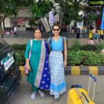 Payal Rohatgi Instagram – आज हम बात करेंगे दिल्ली में होने वाले वकीलों और police के झगड़े के बारे में। कहा गया है की दिल्ली police ने firing करी एक car parking issue के ऊपर Tis Hazari court के वकीलों पर परंतु अभी हम देख रहे हैं Social Media में बहुत सारे videos जहाँ यह वकील police के ऊपर आक्रमण कर रहे हैं। माना कि अगर police firing ग़लत तरीक़े से की गयी है तो उन officers पर करवायी होनी चाहिए परंतु अगर वकील ही आतंक करे और इस तरह से सामाजिक सम्पत्ति का तोड़ फोड़ करे तो यह बहुत ग़लत है। #BarCouncilofIndia को अपने वकीलों को समझाना चाहिए की इस तरह से जानमाल पर आक्रमण करना ग़लत है🙏 #payalrohatgi @beecallin