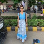 Payal Rohatgi Instagram - आज हम बात करेंगे दिल्ली में होने वाले वकीलों और police के झगड़े के बारे में। कहा गया है की दिल्ली police ने firing करी एक car parking issue के ऊपर Tis Hazari court के वकीलों पर परंतु अभी हम देख रहे हैं Social Media में बहुत सारे videos जहाँ यह वकील police के ऊपर आक्रमण कर रहे हैं। माना कि अगर police firing ग़लत तरीक़े से की गयी है तो उन officers पर करवायी होनी चाहिए परंतु अगर वकील ही आतंक करे और इस तरह से सामाजिक सम्पत्ति का तोड़ फोड़ करे तो यह बहुत ग़लत है। #BarCouncilofIndia को अपने वकीलों को समझाना चाहिए की इस तरह से जानमाल पर आक्रमण करना ग़लत है🙏 #payalrohatgi @beecallin