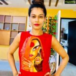 Payal Rohatgi Instagram - पाकिस्तान के ३ शहर का नाम हिन्दु राजाओ पर से है। #RawalPindi का नाम हिन्दु राजा #BappaRawal के नाम पर से रखा गया है और यह भी कहा गया है कि #Lahore और #Kasur का नाम भगवान राम के पुत्रों राजा लव और राजा कुश ने रखा था। यह सब यह ही साबित करता है की पाकिस्तान एक हिन्दु देश था। कुछ liberals भारत को हिन्दु देश घोषित नहीं करवाना चाहते तो उन्हें हम इतना कहना चाहते हैं कि भारत को आप secular कहते हो तो फिर minority के नाम पर कुछ धर्म के लोगों को benefits क्यू मिलते है ? और अगर कुछ धर्म के लोगों को benefits देना है उनके आँकड़े के हिसाब से तो फिर भारत को हिन्दु देश घोषित करे । चिट भी आपकी और पट भी आपका कैसे हो सकता है 🙏 #payalrohatgi