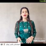 Payal Rohatgi Instagram - #Repost @chai_with_ahmed with @get_repost ・・・ ⁣ Thank you Payal Rohatgi, you gave me a great smile 😊. God bless you Always⁣ ⁣ ———⁣ ⁣ #hbdchai #hbdchaiwithahmed @payalrohatgi #payalrohatgi #hbd #NetflixIndia एक web series का platform हिन्दु भावनाओं के साथ खेलता है और अपने यहाँ जो फ़िल्म दिखाता है वो सब हिन्दु ओ के धर्म और नीति के ख़िलाफ़ दिखाने वाली झूठी फ़िल्मे होती हैं। #SacredGames में Anurag Kashyap जो ModiHater है उसने दिखाया है की पूरे दुनिया में होने वाले आतंक के पीछे हिन्दु हैं 😡। उस ने (अहम् ब्रहमॉसामी) श्लोक को war-cry की तरह promote किया है। उसने #गुरु और #शिष्या की पवित्र बंधन को गंदा दिखाने की कोशिश की है। उसने यह भी कहा की RSS Government of India को चला रही है । #Leila भी एक हिन्दु ख़िलाफ़ web series थी यह platform पर। #HasanMinaj एक British मुस्लिम जो Article 370 के निकलने के फ़ायेदे बताने के बजाए झूठी भारतीय सेना की कहानियाँ बेच रहा है अपने शो पर जो #NetflixIndia पर आता है। #Ghoul एक horror series भी झूठी कहानी मसलीमस के ख़िलाफ़ बेचती है। हिन्दु होने के नाते हमें #NetflixIndia को unsubscribe करना चाहिए 🙏