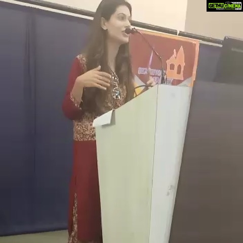 Payal Rohatgi Instagram - You have to grow from inside out, No one can teach you, none can make you spiritual. There is no other teacher but your own soul #kngovindacharya #sudeshaggarwal #payalrohatgi #eternalhindufoundation
