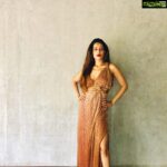 Payal Rohatgi Instagram - हमने बात करी अभी तक #FawadChaudhary जैसे पाकिस्तान के joker minister की जो minister of science & technology का है 😂 और आज हम बात करेंगे Railway minister की जो दूसरा joker है नामक #SheikhRashid जो खुले आम जंग का एलान कर रहा है भारत के साथ और जिहाद करके उसे promote कर रहा है। यह madrassa के पड़े हुए Joker Minister कैसे बन जाते है पाकिस्तान के Minister 🤔 क्यूँकि पाकिस्तान का Foreign Minister #ShahMehmoodQureshi भी कश्मीर के ऊपर ड्रामा कर रहा था UNHRSC की कोई संगठन में। यह लोग अपने मुल्क के Baluchistan के लोगों पे अत्याचार करते है और दुनिया के सामने कश्मीर की नक़ली कहानियाँ बेचते हैं 🙏 #payalrohatgi