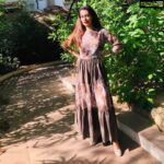 Payal Rohatgi Instagram - यहाँ पर हम बात करते हैं दो #BiggBoss के winners की जो भारत विरोधी सोच रखते हैं। कुछ महीने पहले एक भारतीय मुस्लिम औरत Gauhar ने Article370 को ग़लत तरीक़े से इस्तेमाल करके मुझे निशाना बनाने की कोशिश की। और अब हमने एक दूसरे winner #ShilpaShinde का video देखा जहाँ वो कह रही है कि वो पाकिस्तान जाकर काम करेगी अगर उसे मौक़ा मिलता है तो। हाल में ही उसने #Congress पार्टी join की है और शायद येही कांग्रिस के नेताओ की सोच है चाहे वो वरिष्ठ नेता #GhulamNabiAzad हो या फिर Reality Show विजेता #ShilpaShinde। परंतु शर्मनाक बात यह है की ऐसे लोग reality show के winner बनते हैं 🤪 #payalrohatgi