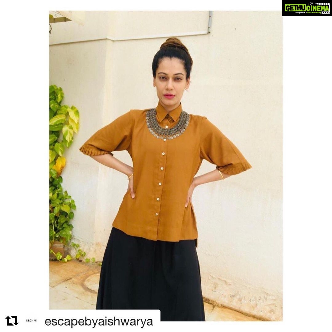 Payal Rohatgi Instagram - #Repost @escapebyaishwarya with @get_repost ใปใปใป @payalrohatgi spotted wearing our Pleated Shirt with dhoti pants ๐ Sonam Kapoor is talking that #Divisive politics are happening at present in India which shows how dumb her knowledge of Indian Politics is. She maybe thinks that #Partition 1947 of Bharat was NOT #divisive politics but maybe just sharing of land over cup of tea ๐คจ This shows the #divisive politics that the whole #Kapoor family plays with India and kind of sacrifices the integrity of this nation too for selling of her films in Pakistan. This is a very shocking statement from the daughter of Anil Kapoor who himself promotes himself as a #Patriot. This thought process of #SonamKapoor was revealed during her interview with BBC when she was asked questions related to #Kashmir by the journalist ๐