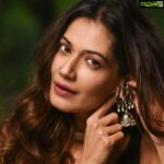 Payal Rohatgi Instagram - मैं आरम्ब हु, मैं ही अंत हु, मैं ही जीवन हु , मैं ही मृत्यु हु, मैं नीलकंठ हु, नारायण भी मैं हु, मैं केवल देव नहीं, महादेव हु 🙏 #हर_हर_महादेव #PayalRohatgi